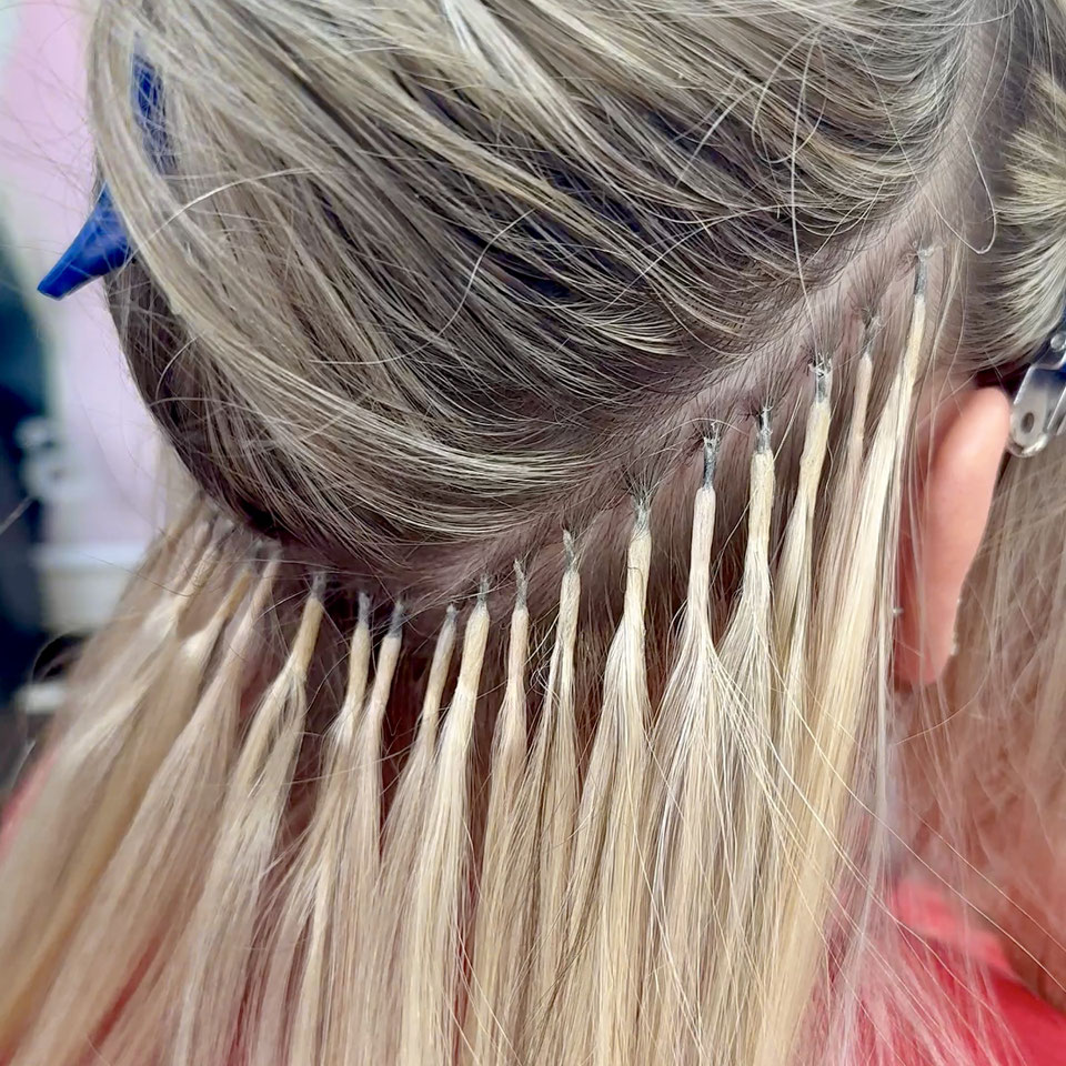 Haarverlängerung– nahtlos integrierte Extensions in Berlin Hellersdorf